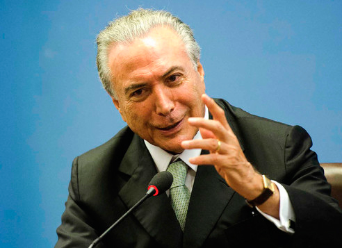 Temer diz que confia em Cunha e entregará tarefas difíceis para Cunha